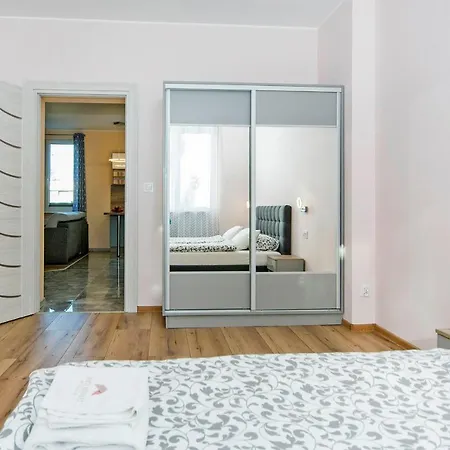 Amber Z Garażem Moj-sopot Pl Apartament *