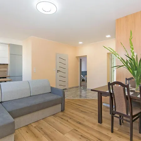 Amber Z Garazem Moj-sopot Pl